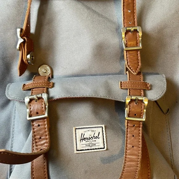 Herschel Backpack - Picture 7 of 7